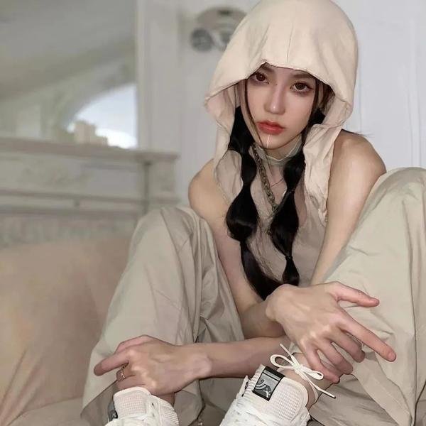 我们在黑夜中相拥